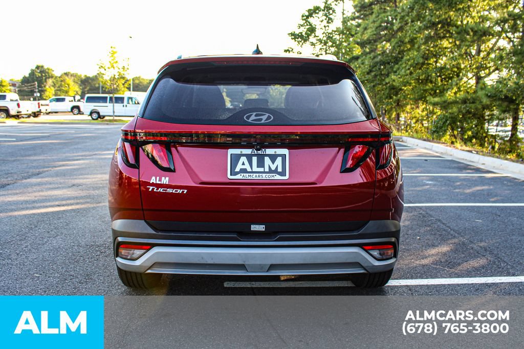 Used 2025 Hyundai Tucson SEL FWD image 10