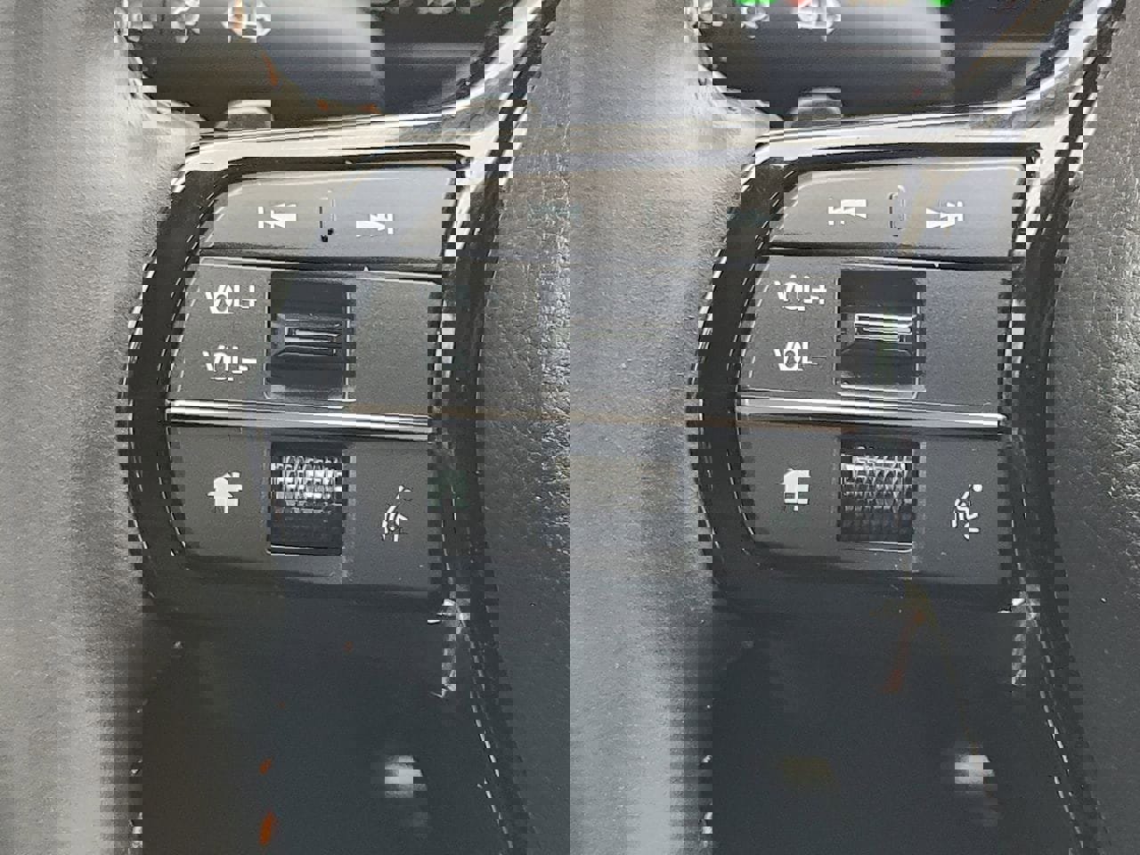 Used 2025 Honda CR-V Sport Touring image 27