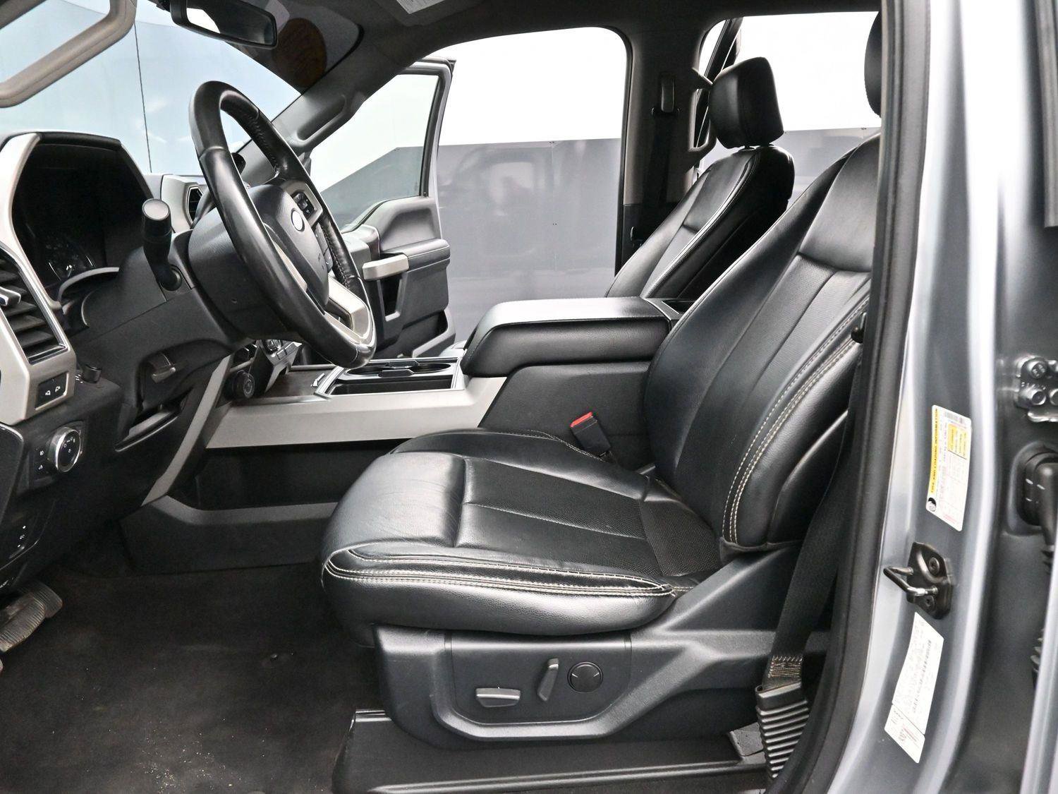 Used 2020 Ford F350 Lariat w/ Lariat Value Package image 13