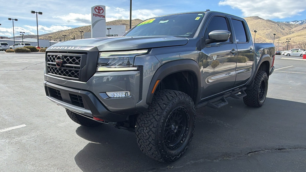 Used 2022 Nissan Frontier PRO-4X w/ Off-Road Protection Package image 7
