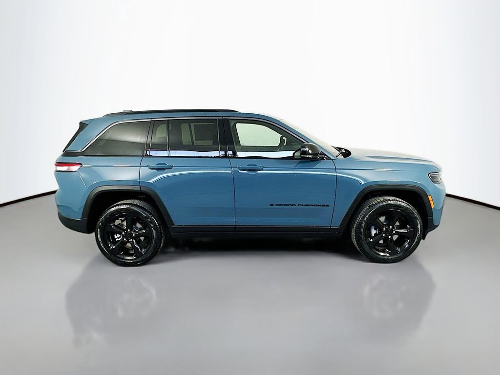 New 2026 Jeep Grand Cherokee Limited AWD/4WD image 8