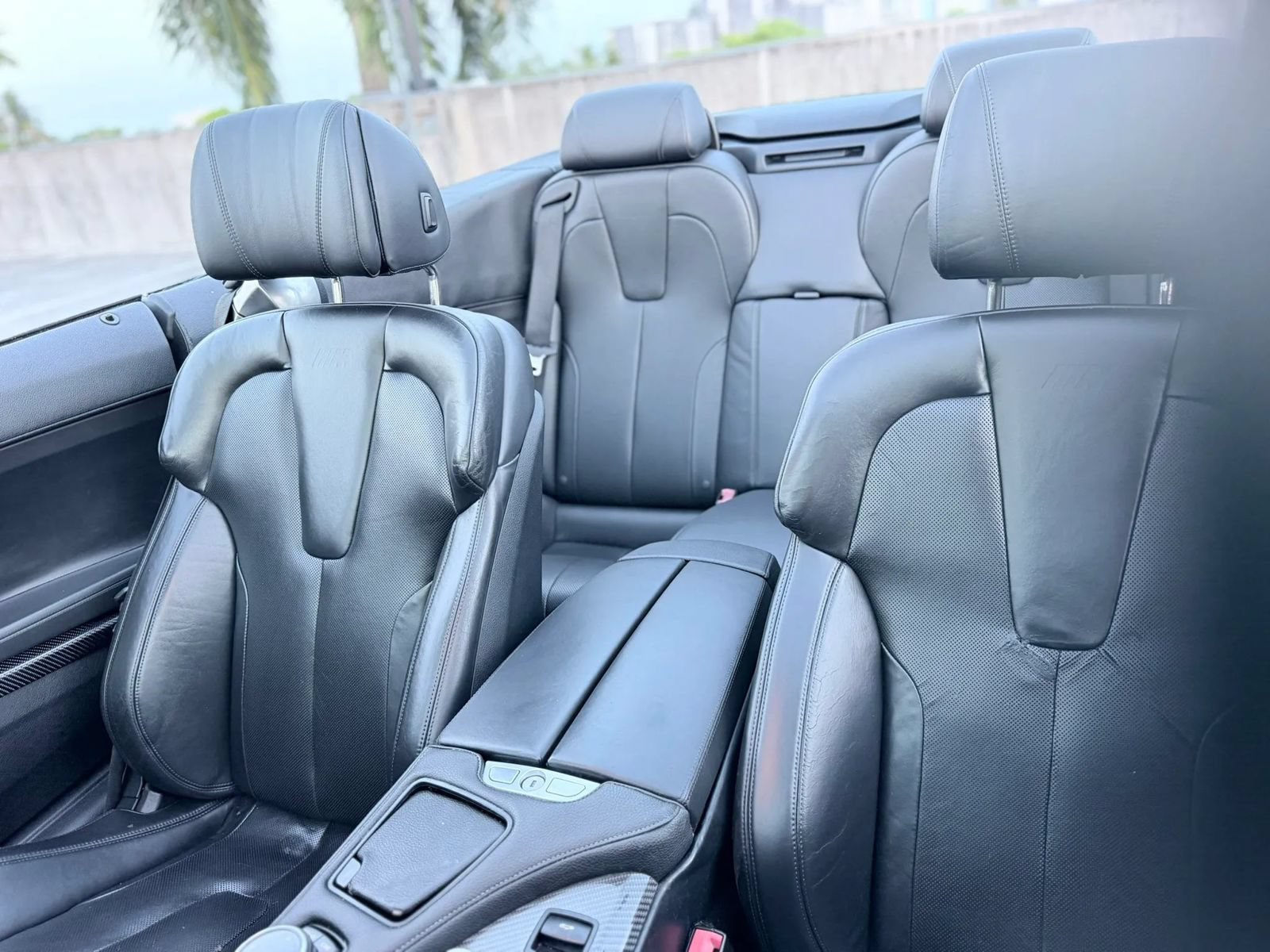 Used 2015 BMW M6 Convertible RWD image 24