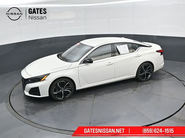 Used 2024 Nissan Altima 2.5 SR image 44