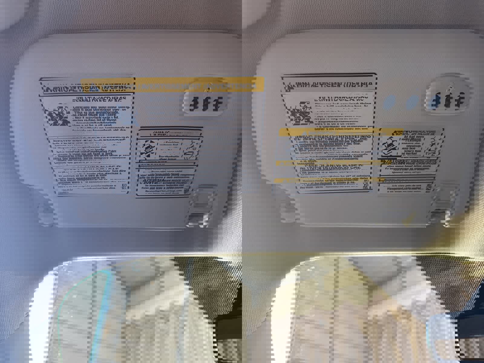 Used 2017 Ford Escape Titanium image 25