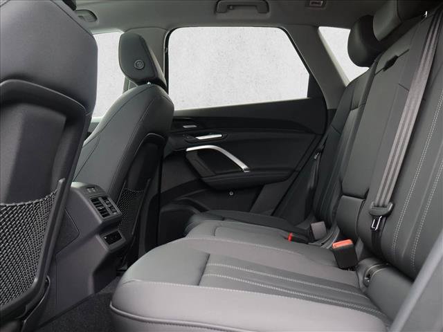 New 2025 Audi Q5 Premium AWD/4WD image 17