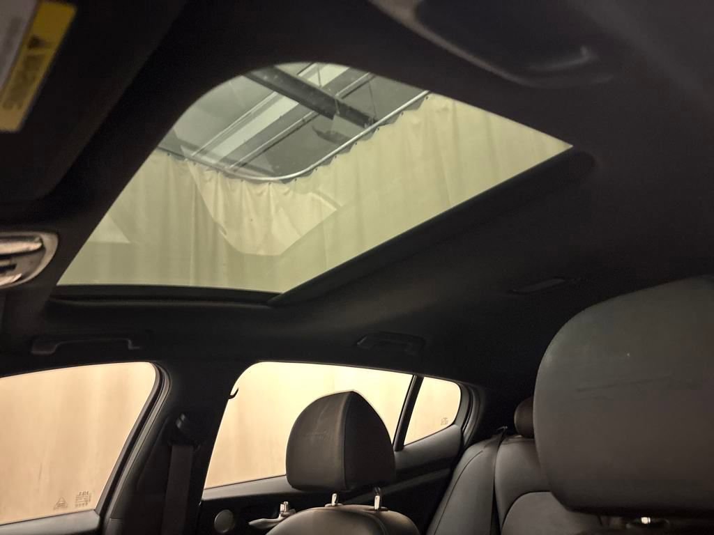 Used 2023 Kia Stinger GT-Line w/ Sun & Sound Package image 20