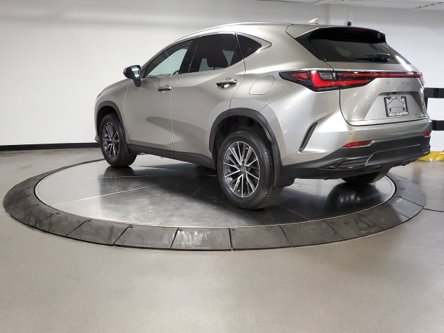 Used 2024 Lexus NX 350h AWD image 7