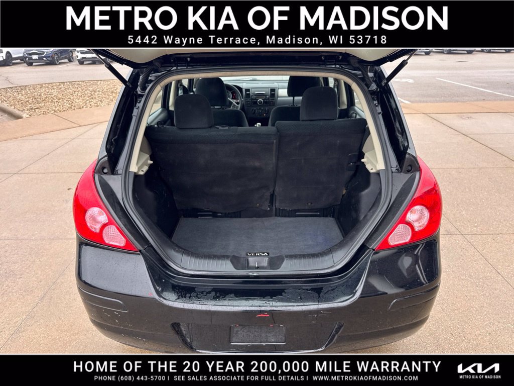 Used 2011 Nissan Versa 1.8 S w/ Plus Pkg FWD image 29