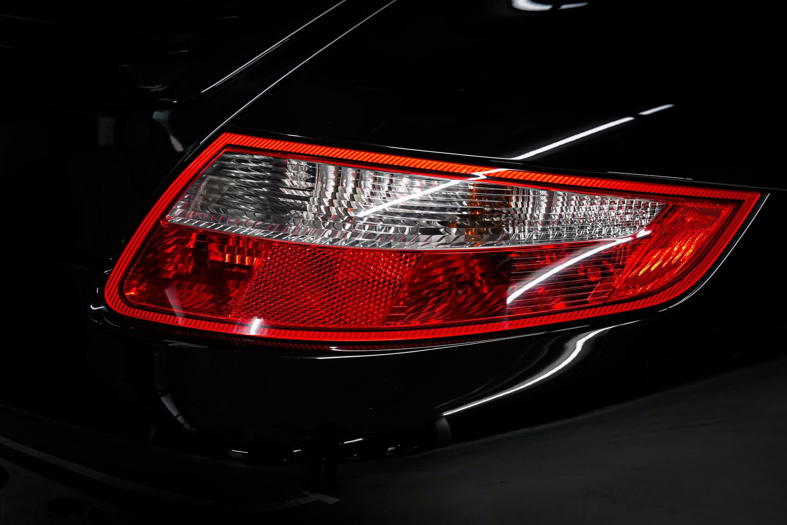 Used 2006 Porsche 911 Carrera S RWD image 32