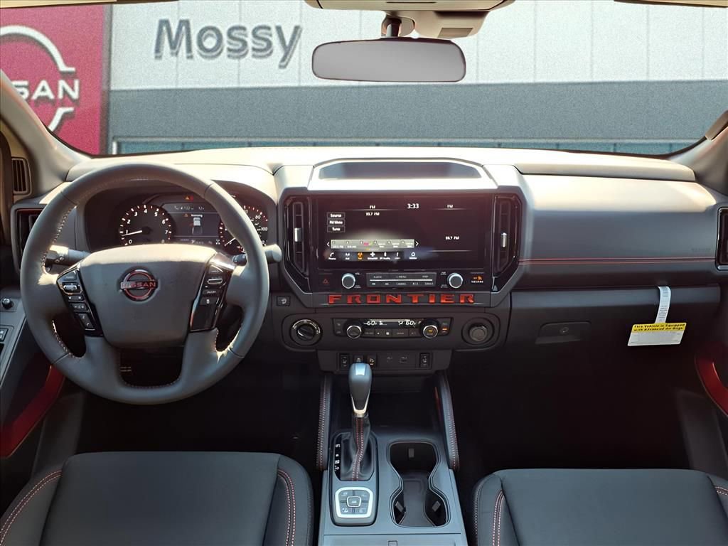 New 2026 Nissan Frontier PRO-4X w/ Pro-4x Convenience Package image 11