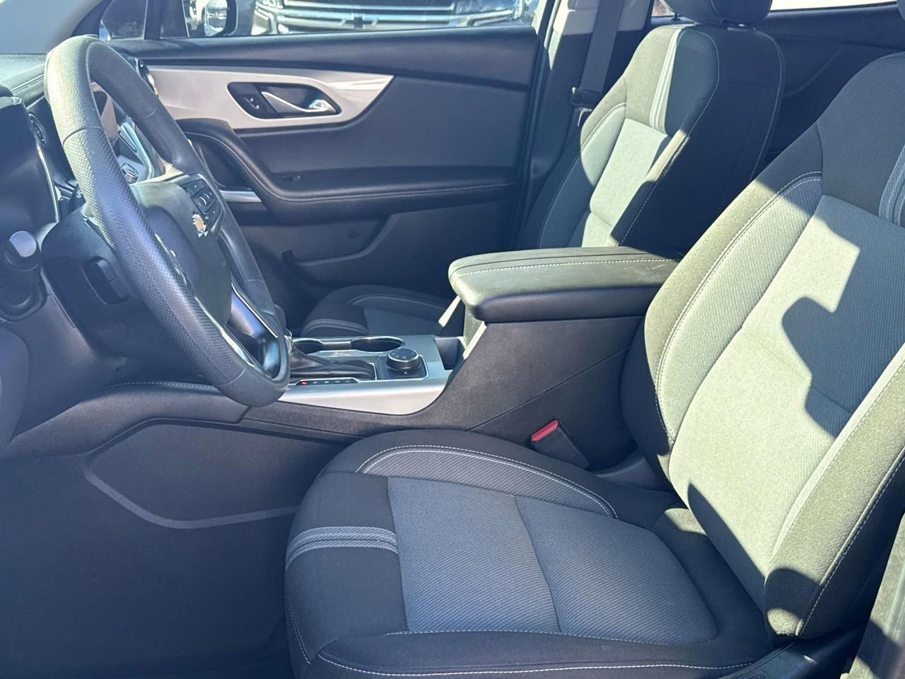 Used 2023 Chevrolet Blazer LT w/ Midnight/Sport Edition image 10