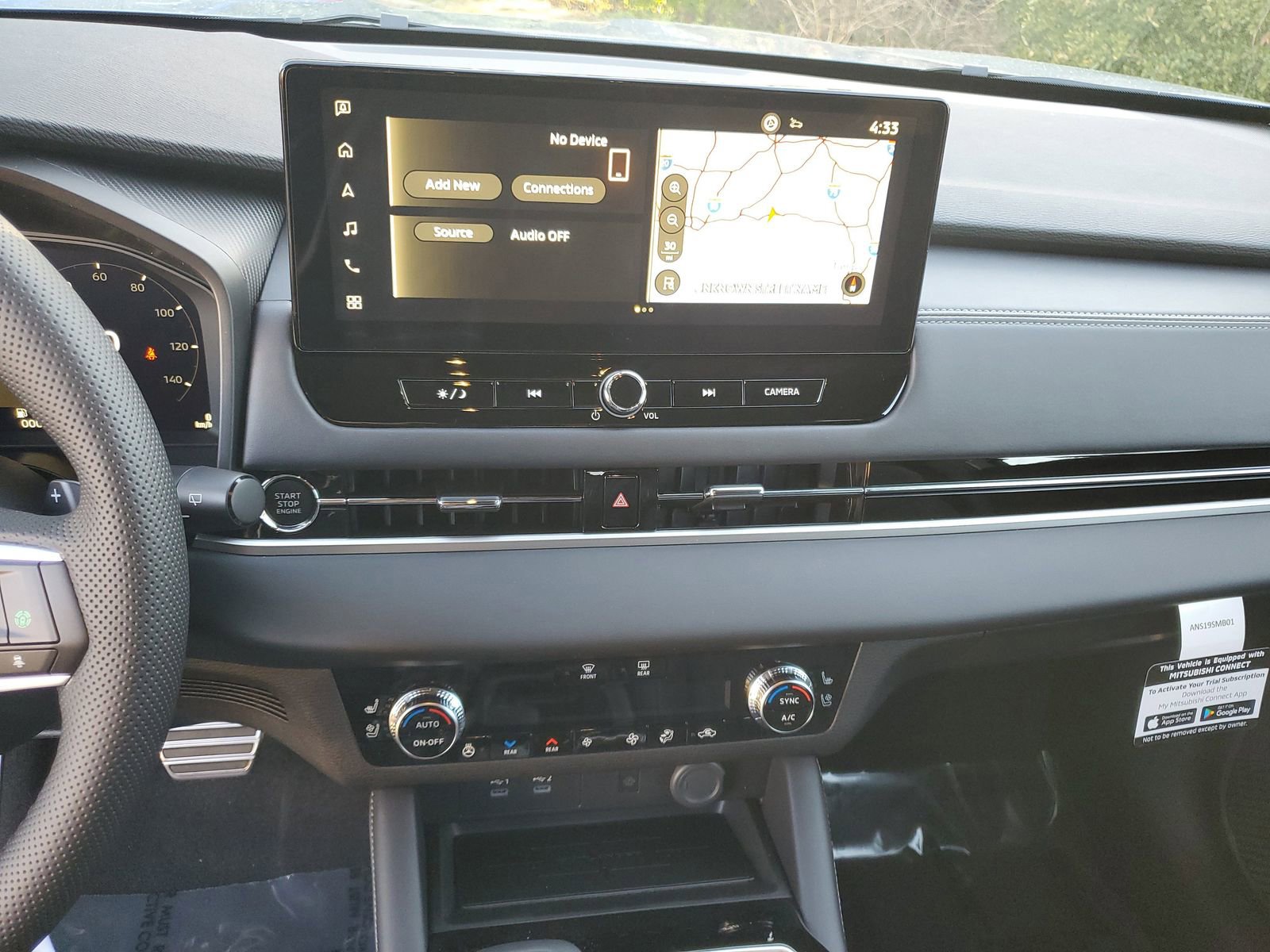 New 2026 Mitsubishi Outlander SEL image 15