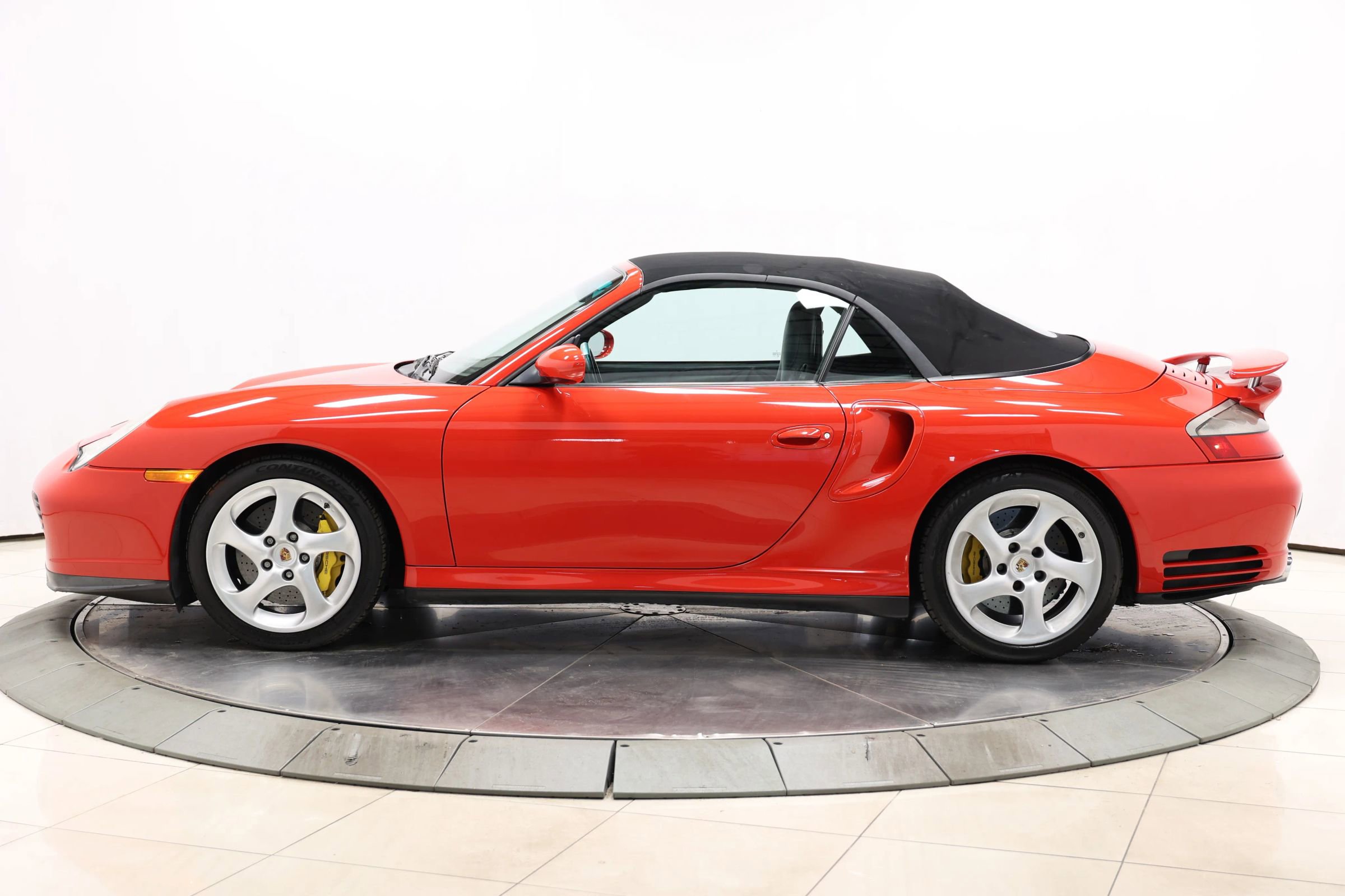 Used 2005 Porsche 911 Turbo image 97