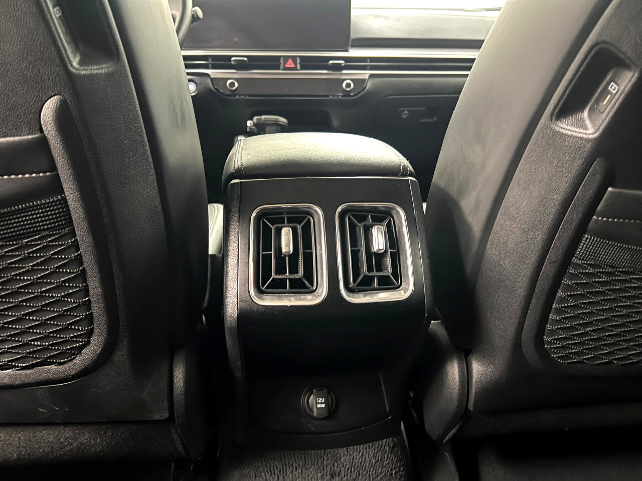 Used 2024 Kia Sorento S image 34