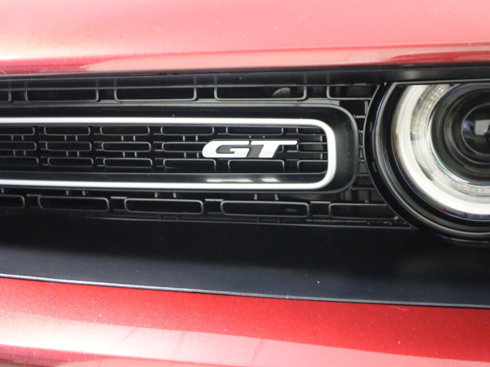 Used 2022 Dodge Challenger GT image 16