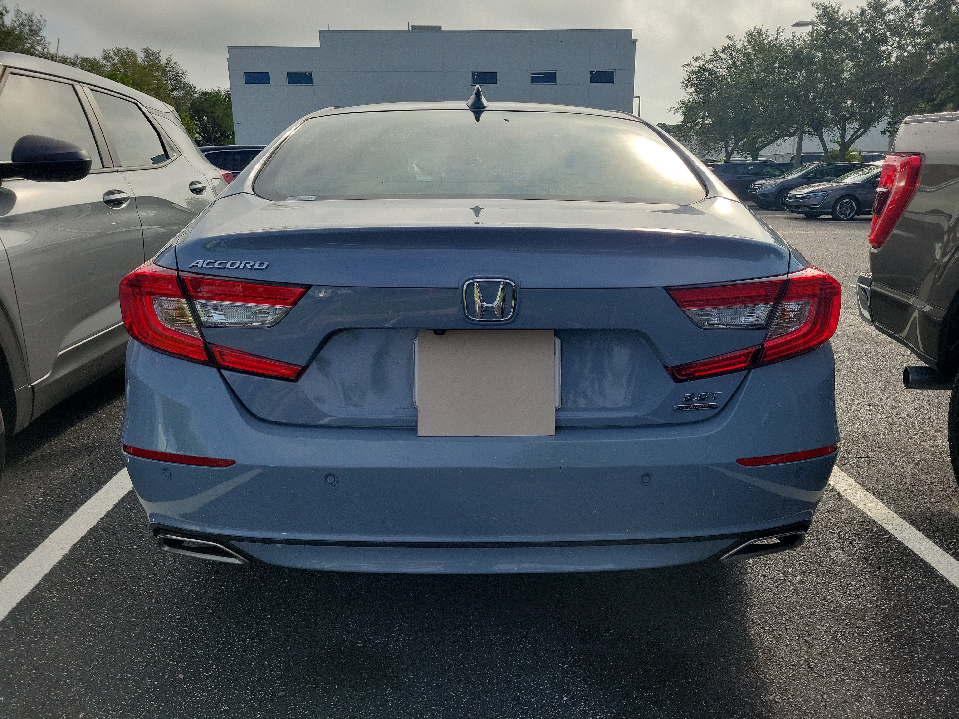 Used 2021 Honda Accord Touring image 11