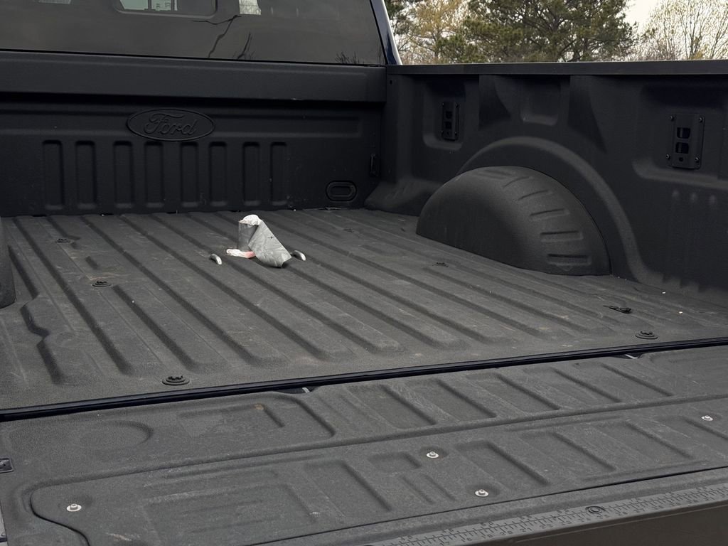 Used 2024 Ford F250 Lariat w/ Sport Appearance Package image 32