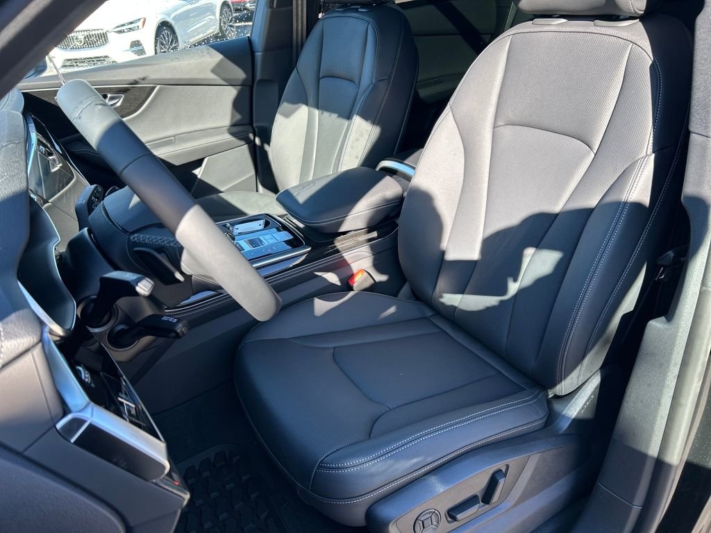 New 2026 Audi Q8 Premium Plus image 10