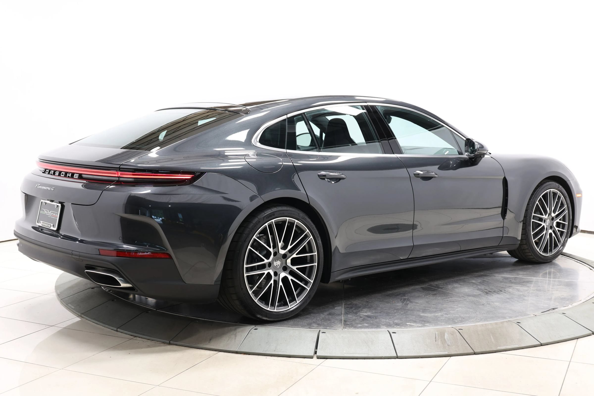 Used 2026 Porsche Panamera 4 w/ Premium Package AWD/4WD image 75