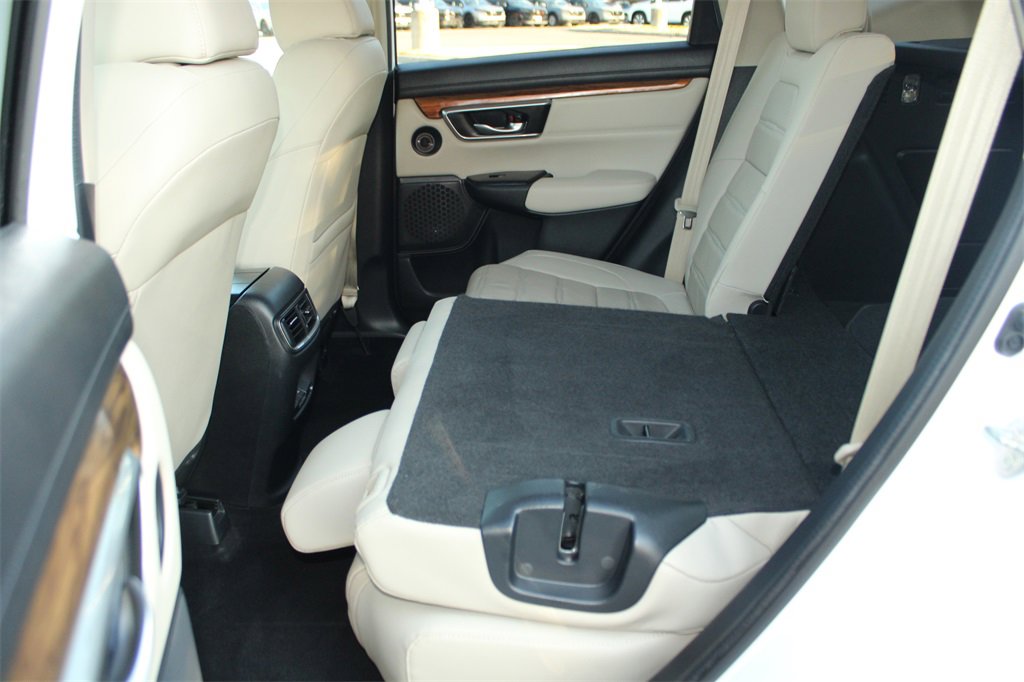 Used 2019 Honda CR-V Touring image 19