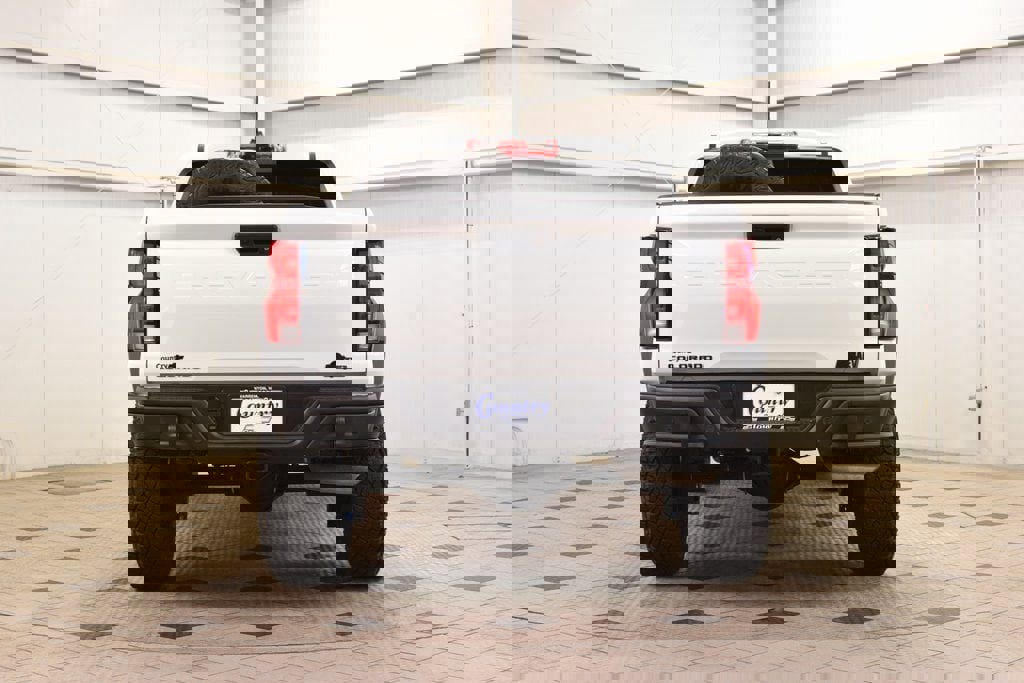 New 2026 Chevrolet Colorado ZR2 w/ ZR2 Bison Edition image 7