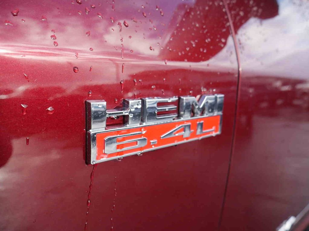 Used 2019 RAM 3500 Laramie image 18