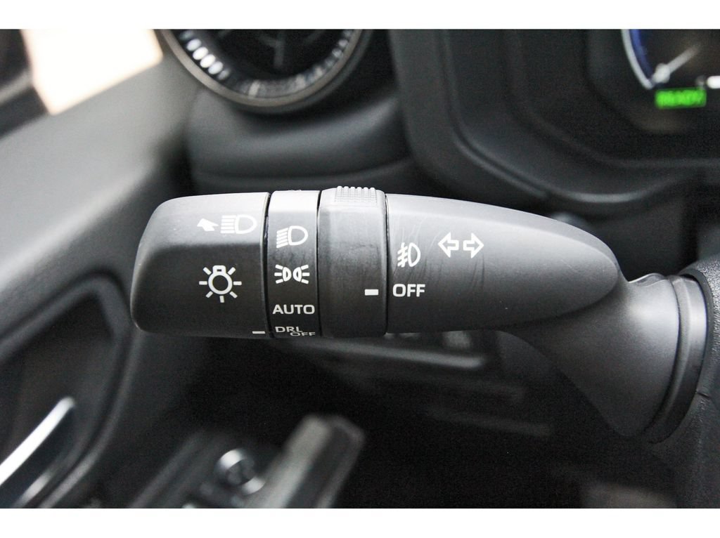 Used 2025 Toyota Land Cruiser w/ Premium Package AWD/4WD image 16