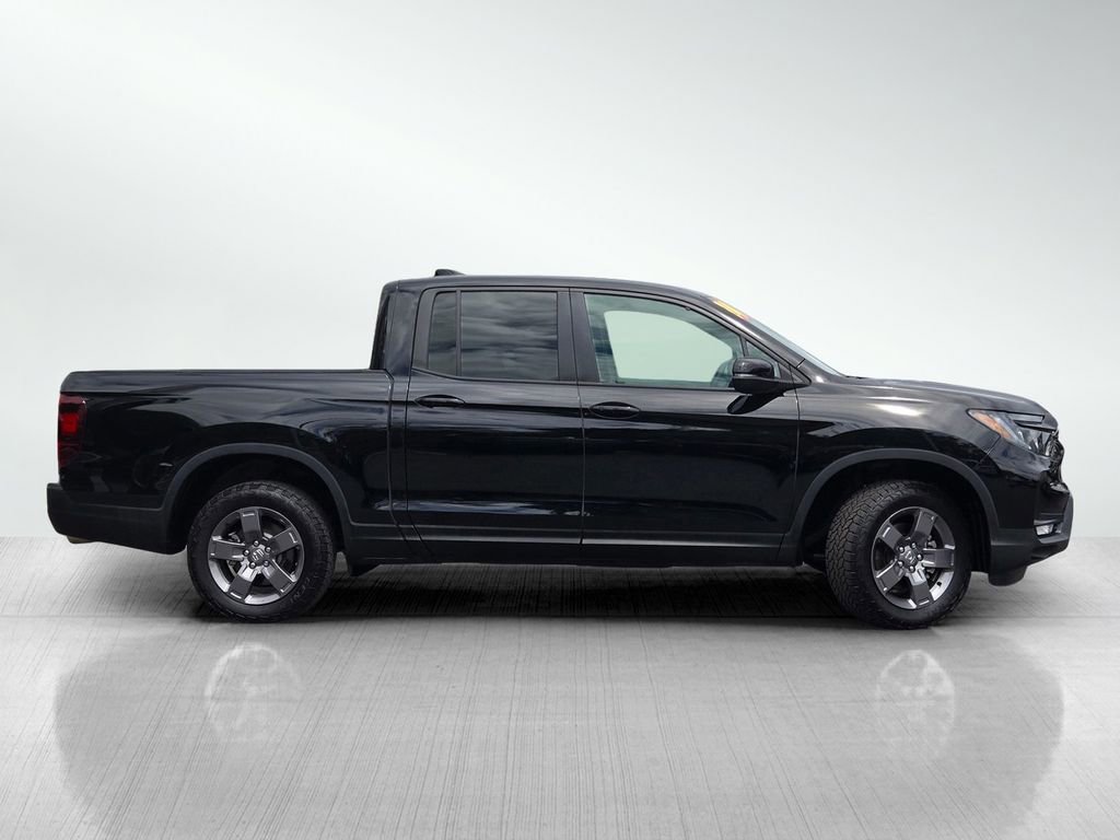 Used 2024 Honda Ridgeline TrailSport image 3