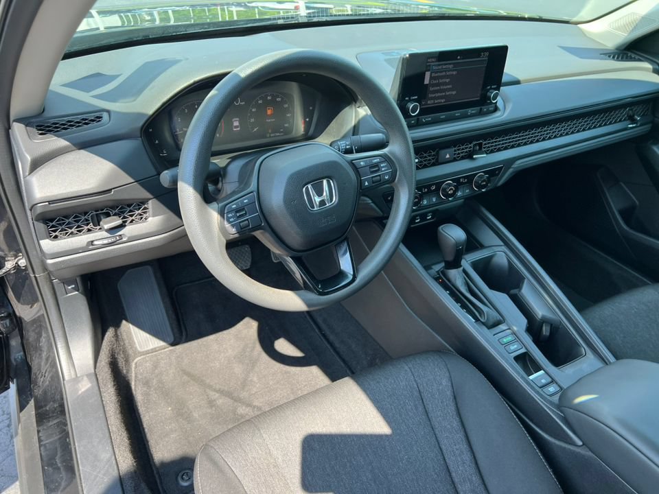 Used 2023 Honda Accord EX image 15