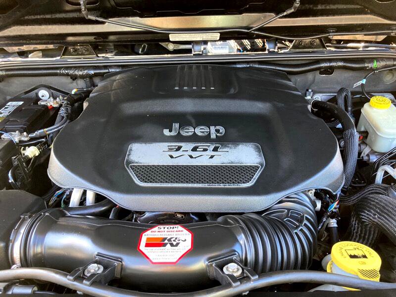 Used 2013 Jeep Wrangler Unlimited Sport image 18