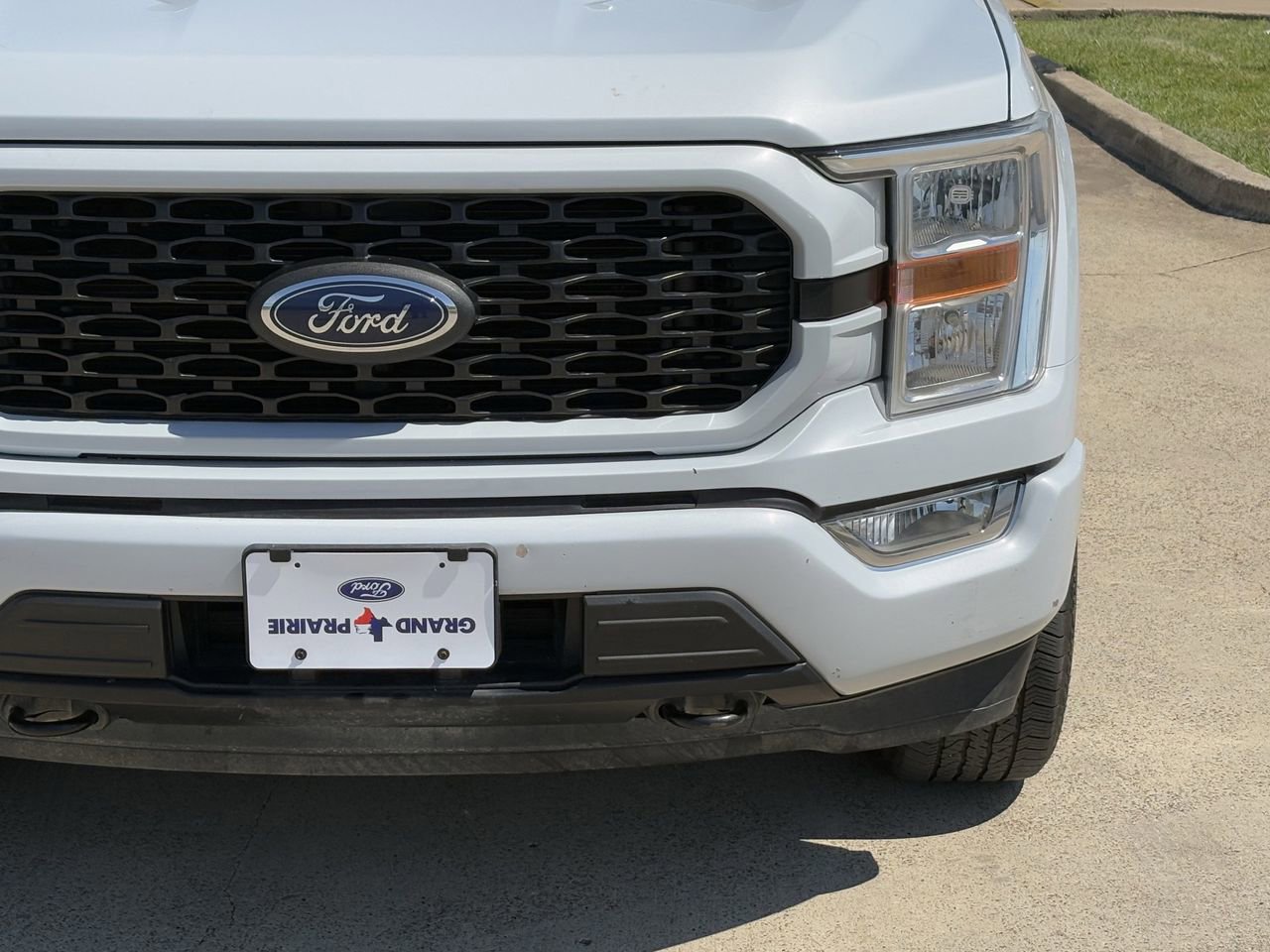 Used 2022 Ford F150 XL w/ STX Appearance Package AWD/4WD image 10