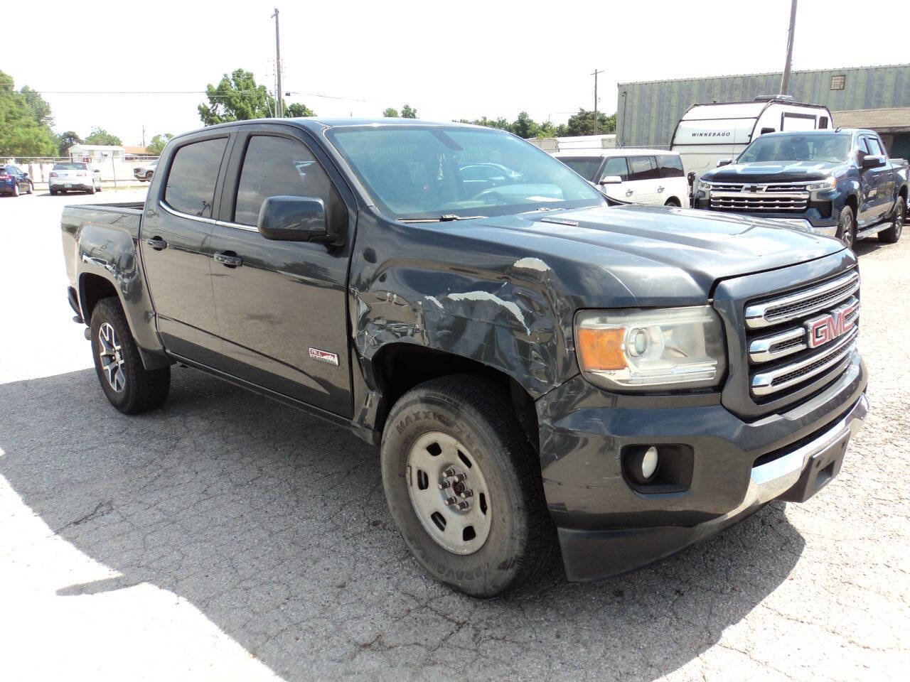 Used 2016 GMC Canyon SLE w/ All Terrain Adventure Package AWD/4WD image 7