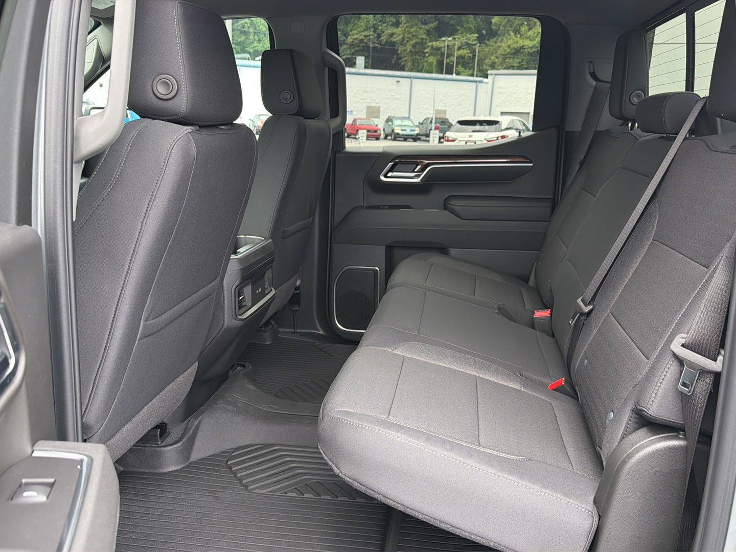 New 2026 Chevrolet Silverado 1500 LT AWD/4WD image 11