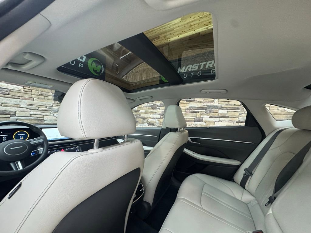 Used 2024 Hyundai Sonata Limited image 29