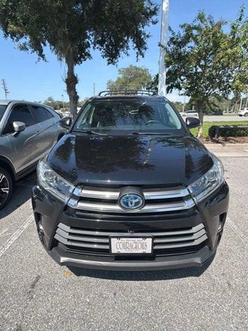 Used 2019 Toyota Highlander Limited Platinum AWD/4WD image 1