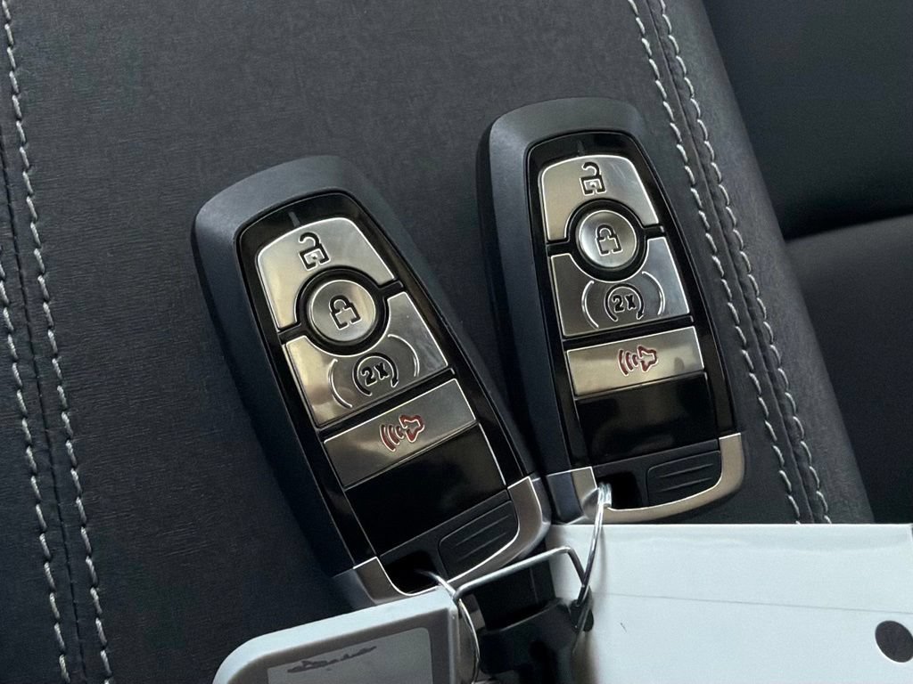 New 2026 Ford Bronco Badlands AWD/4WD image 28