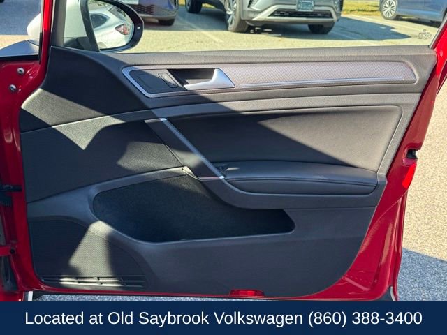 Used 2018 Volkswagen Golf Alltrack SEL image 24