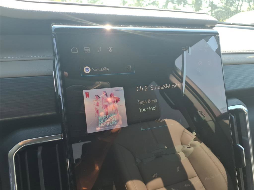 New 2026 GMC Acadia Elevation w/ Elevation Premium Package FWD image 14