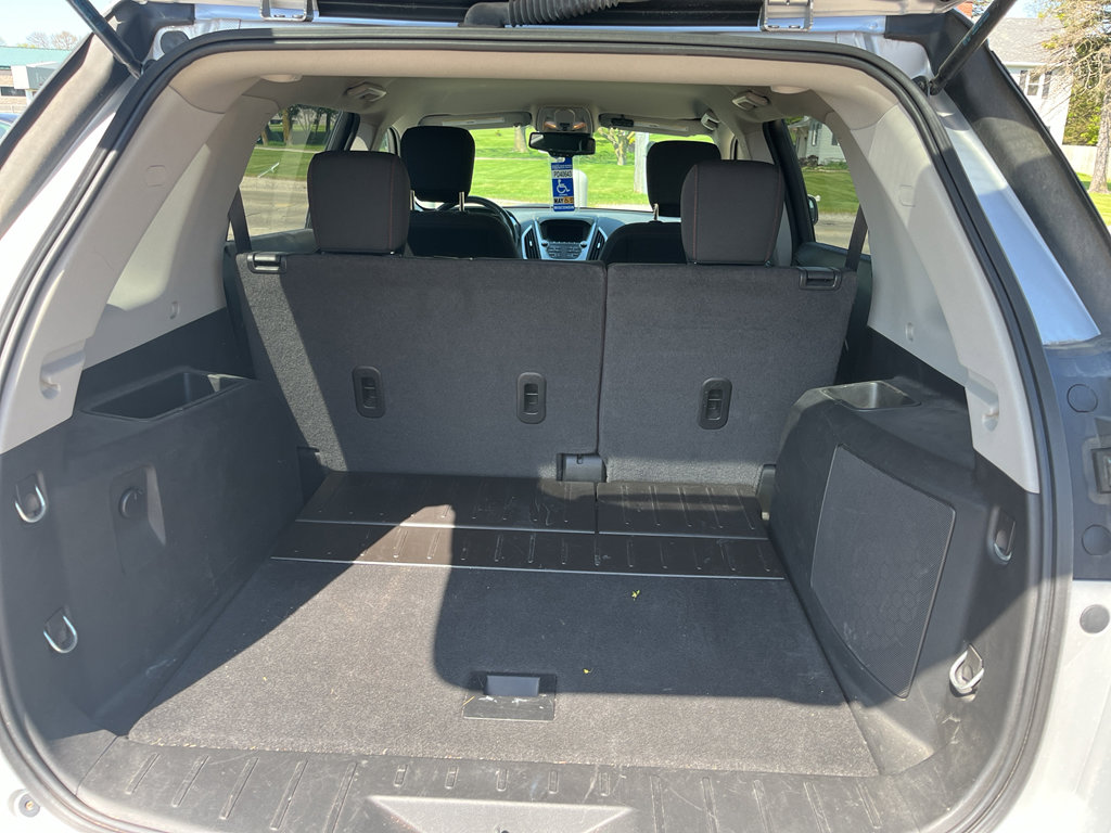 Used 2016 GMC Terrain SLE w/ Convenience Package FWD image 5