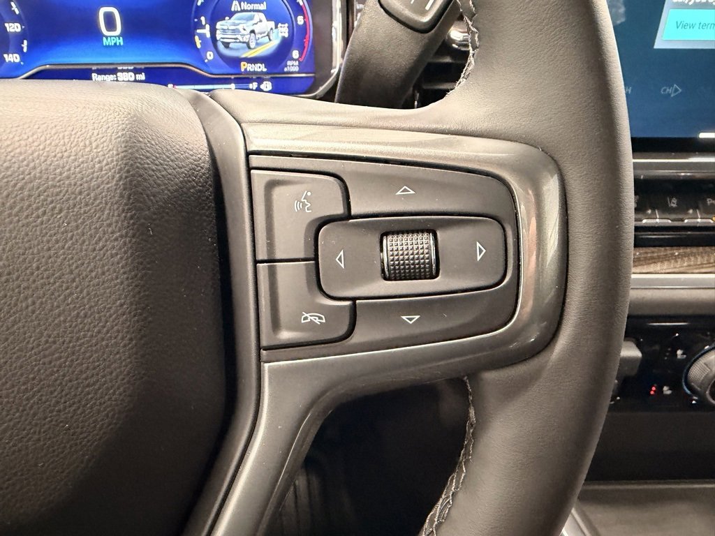 Used 2025 Chevrolet Silverado 2500 LT image 45