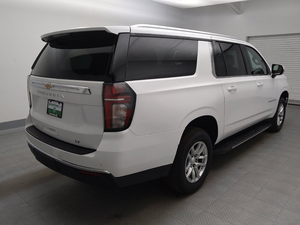 Used 2021 Chevrolet Suburban LT AWD/4WD image 9