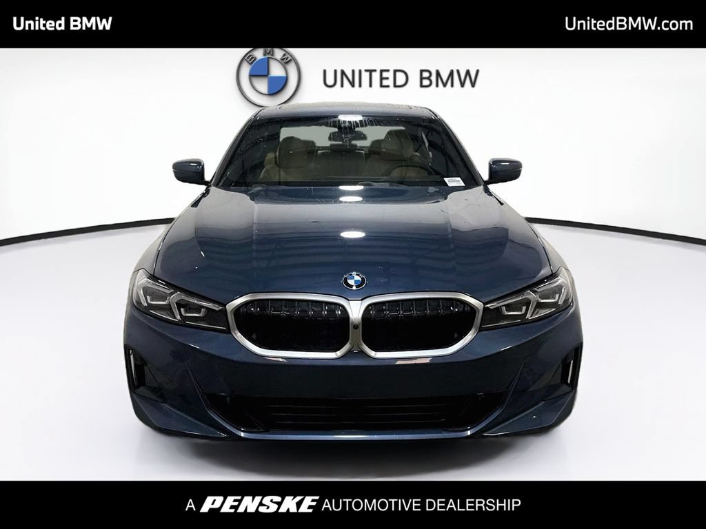 New 2026 BMW 330i Sedan w/ Premium Package RWD image 2