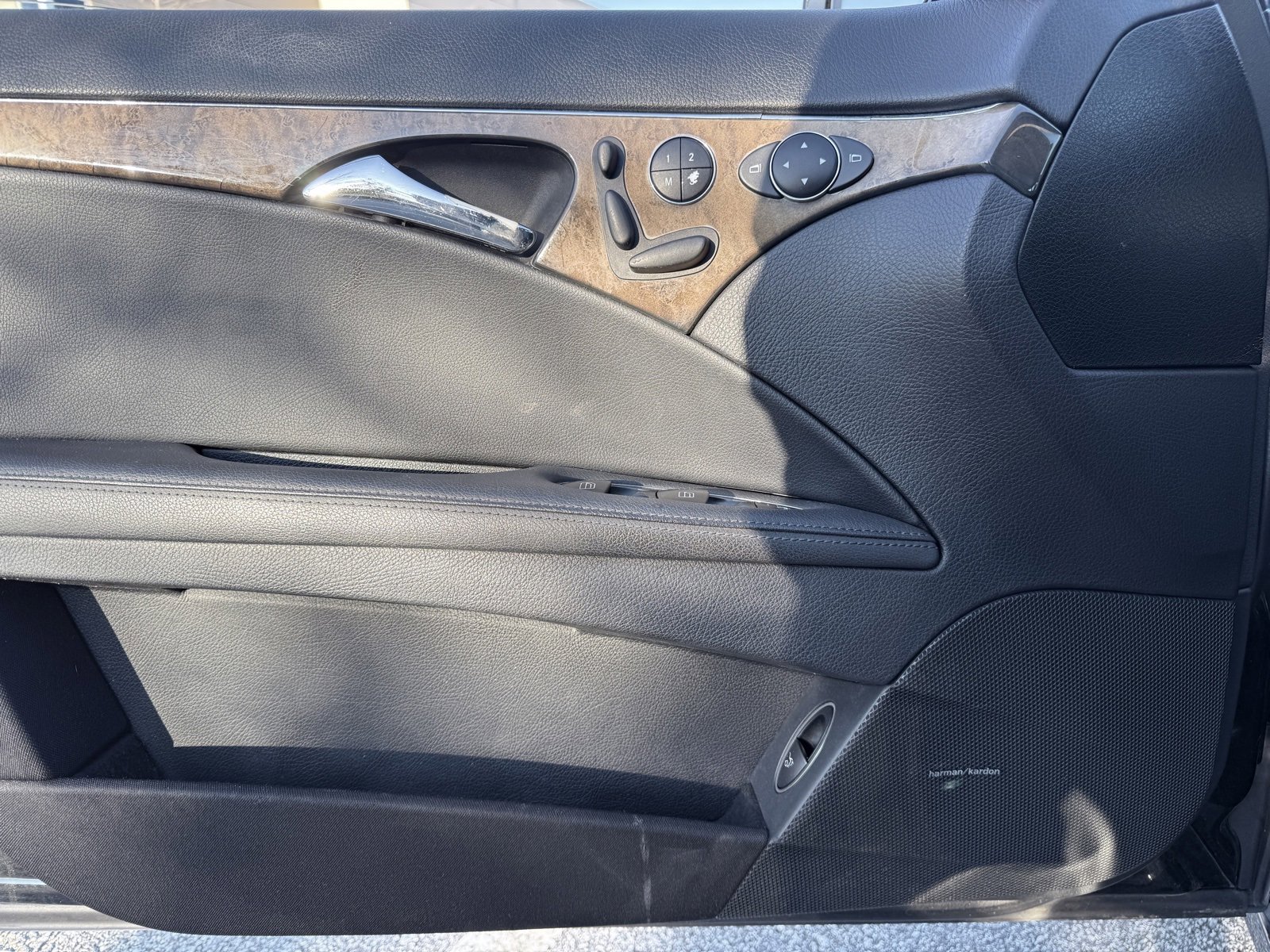 Used 2009 Mercedes-Benz E 350 Sedan image 41