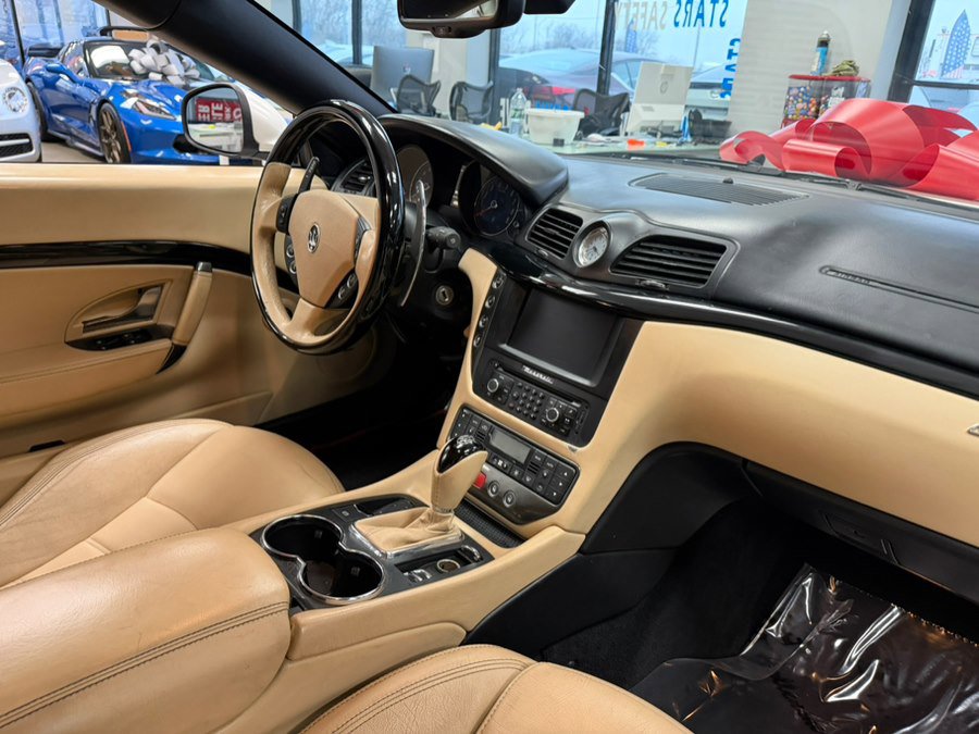 Used 2017 Maserati GranTurismo MC Centennial image 46