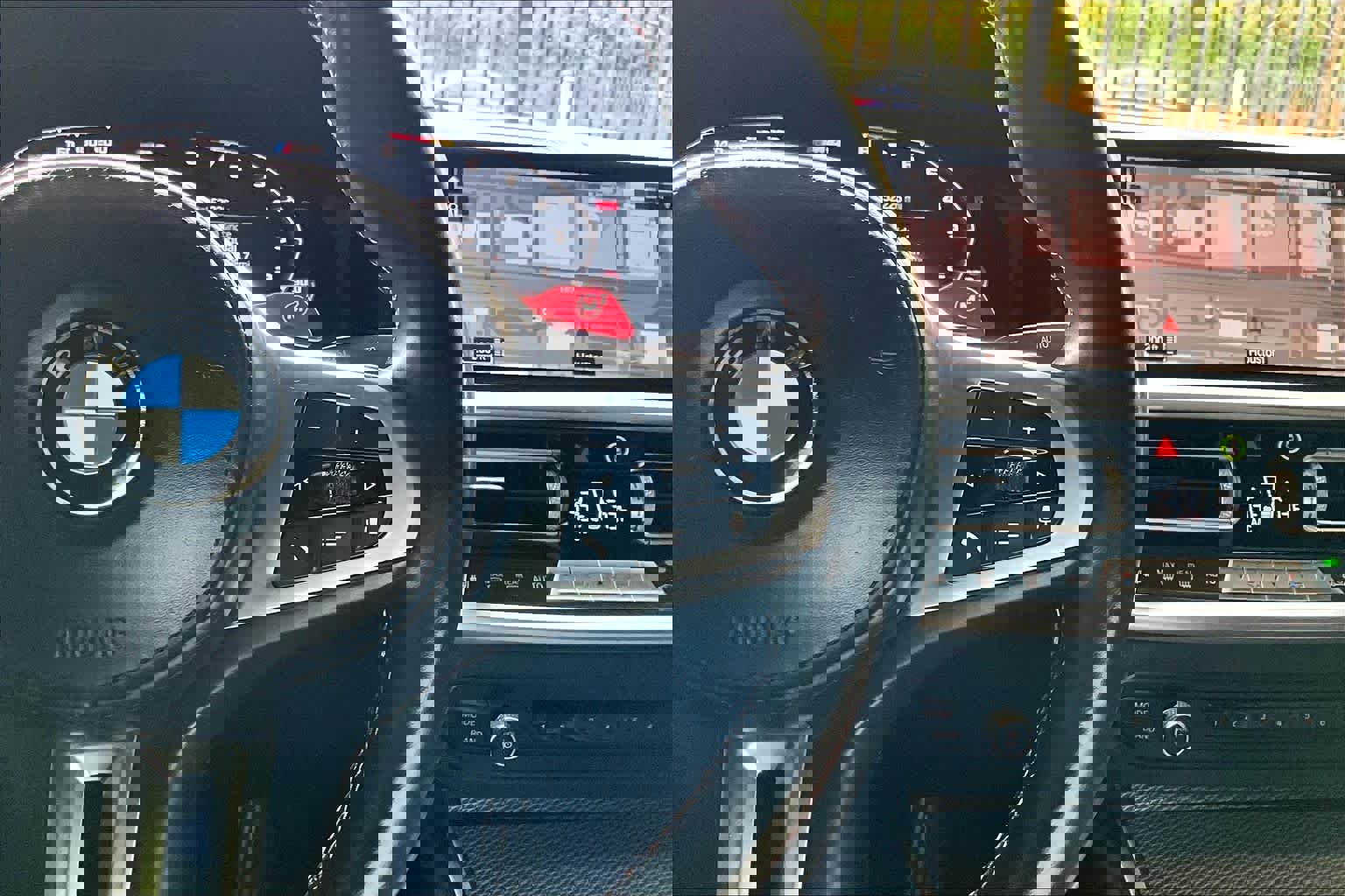 Used 2021 BMW M4 Coupe w/ M Driver's Package image 24