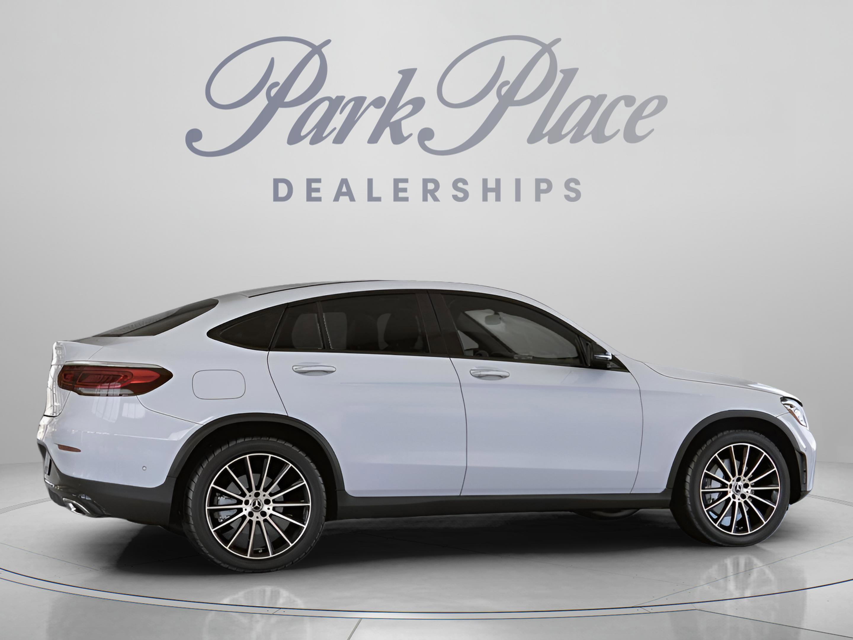 Used 2021 Mercedes-Benz GLC 300 4MATIC Coupe image 24