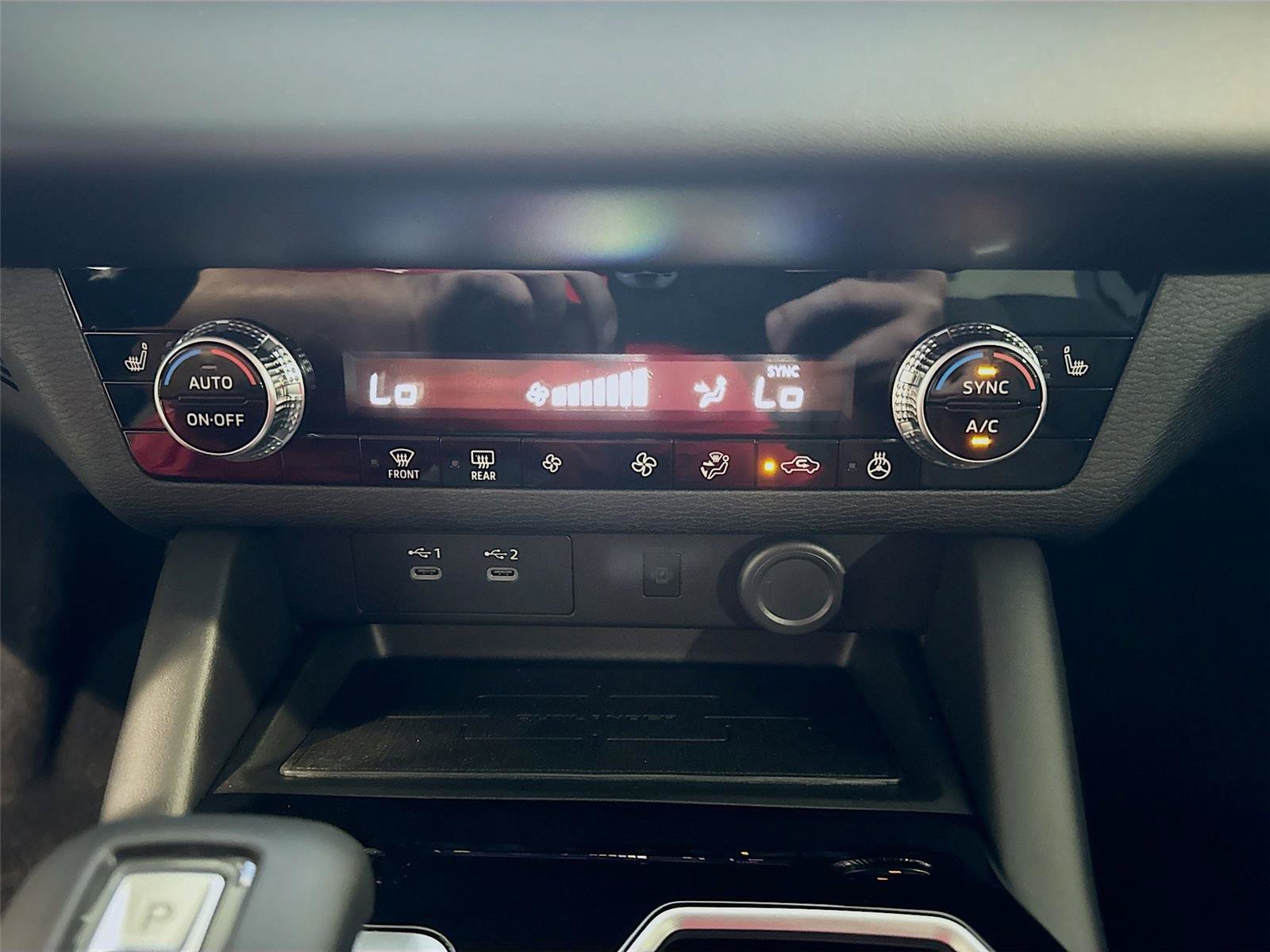 New 2026 Mitsubishi Outlander SE FWD image 15