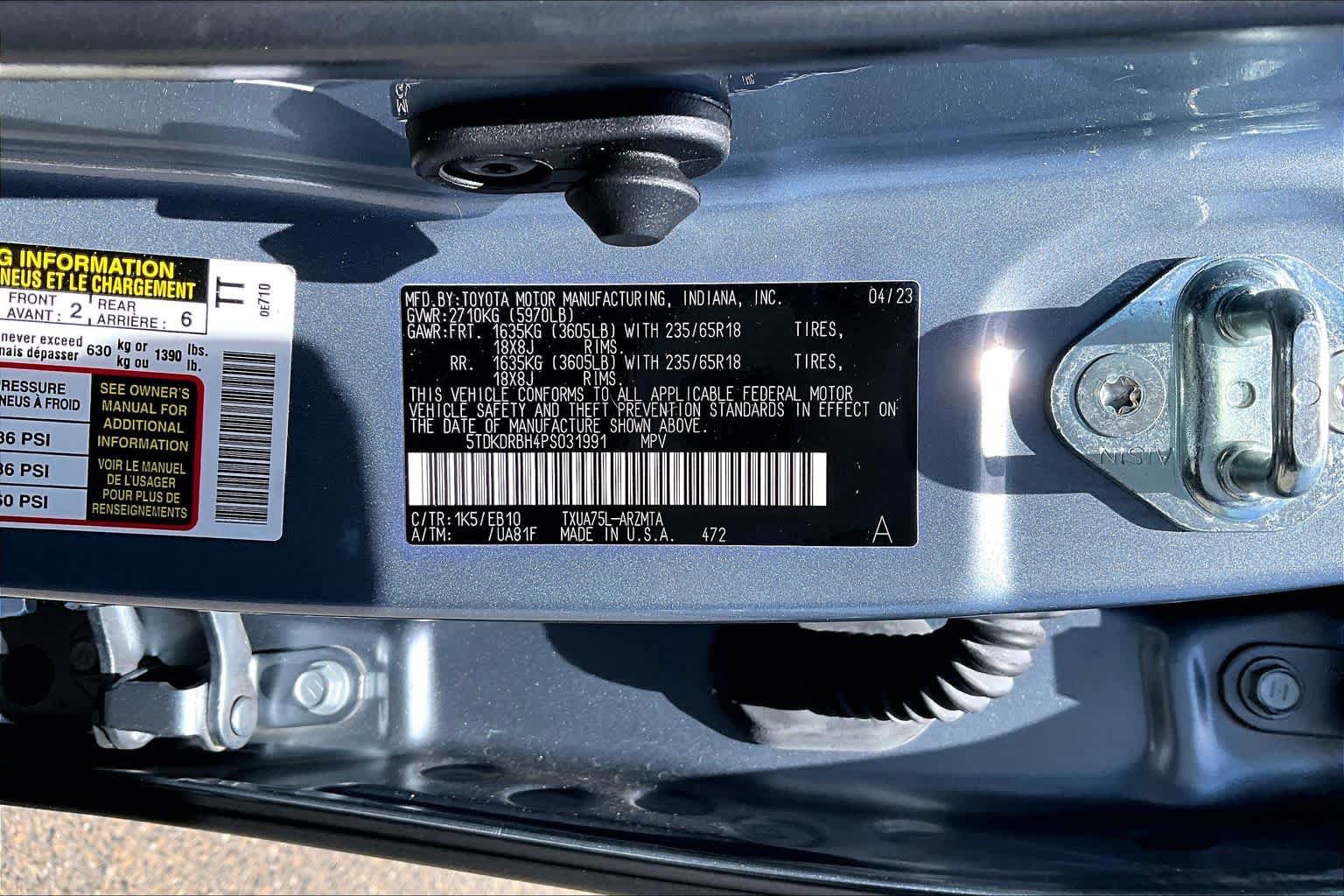 Used 2023 Toyota Highlander XLE AWD/4WD image 36