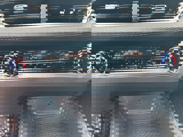 New 2026 Chevrolet Equinox LT w/ Convenience Package II image 13