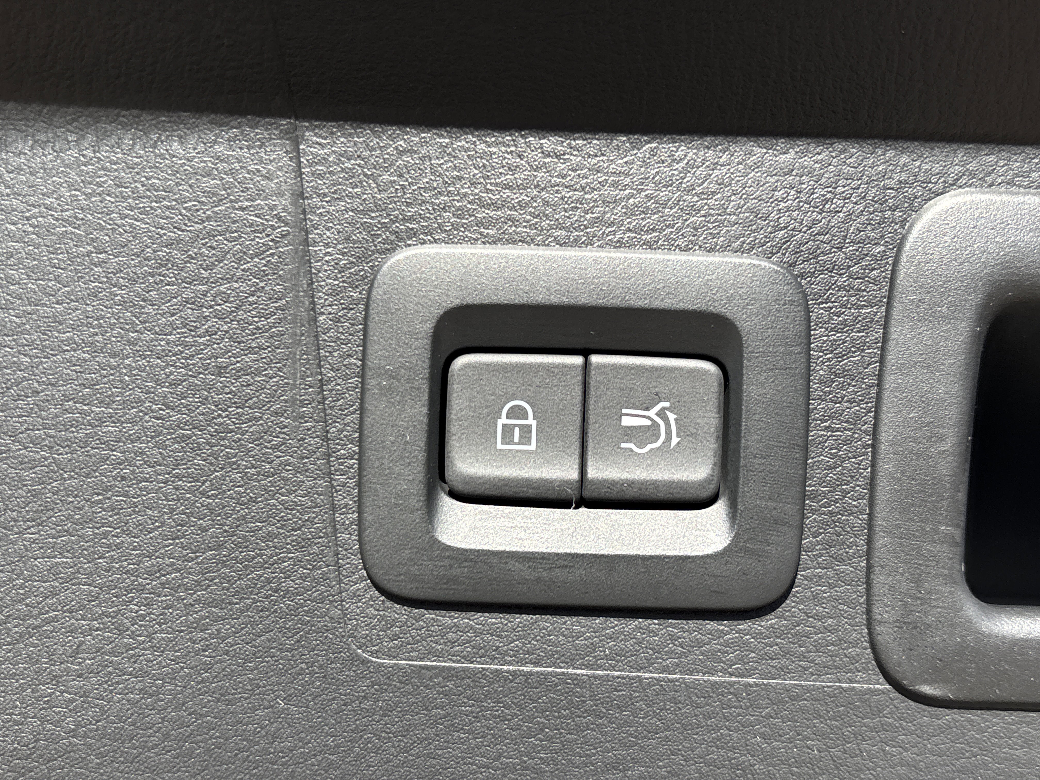 New 2026 MAZDA CX-50 AWD 2.5 S w/ Weather Package image 8